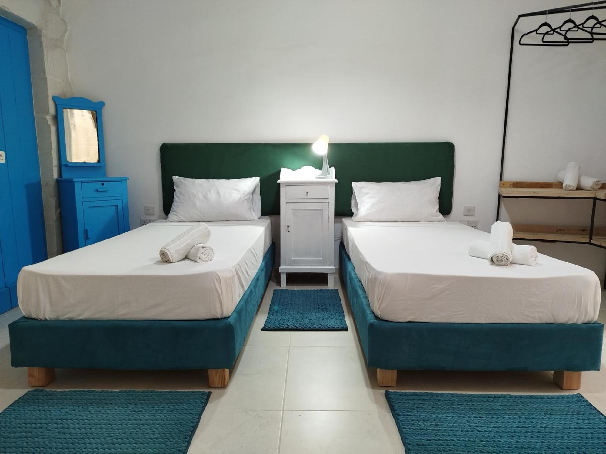 Limestone Sun Suites Σλιέμα Δωμάτιο φωτογραφία