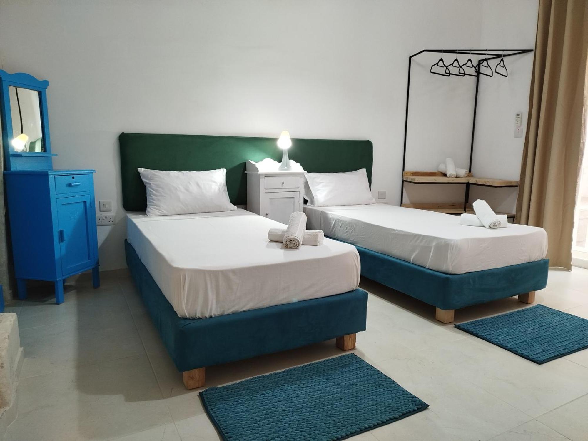 Limestone Sun Suites Σλιέμα Δωμάτιο φωτογραφία
