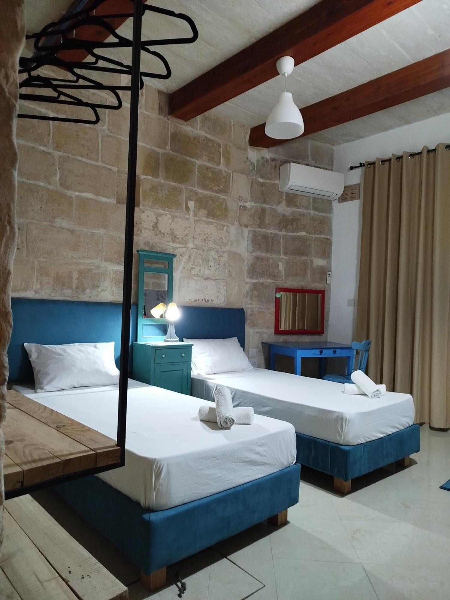 Limestone Sun Suites Σλιέμα Δωμάτιο φωτογραφία